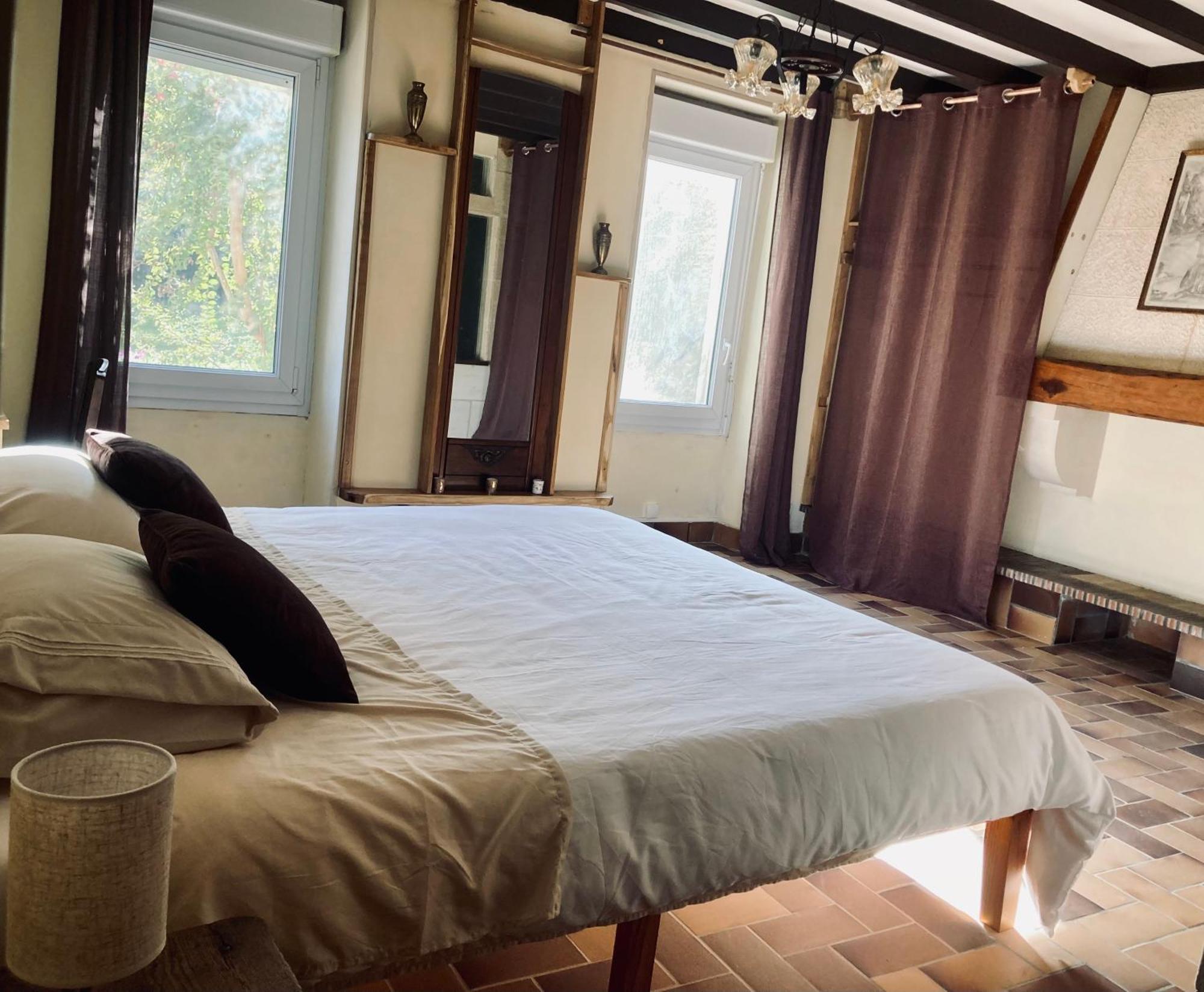 Maison De Campagne - La Belle Claudine Laruscade Extérieur photo