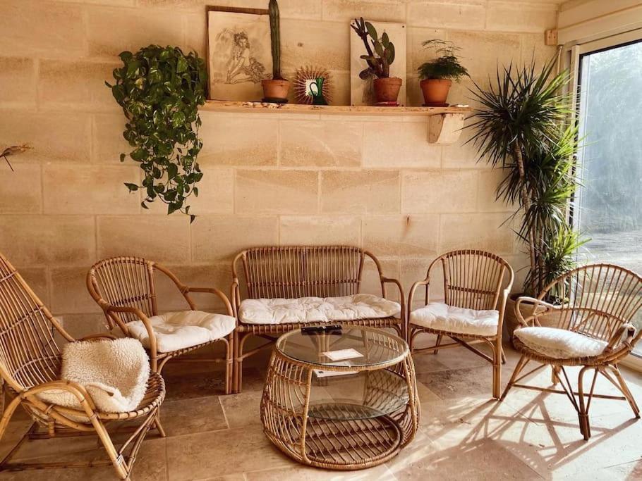 Maison De Campagne - La Belle Claudine Laruscade Extérieur photo